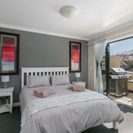 Blue Moon Apartments Найсне Экстерьер фото