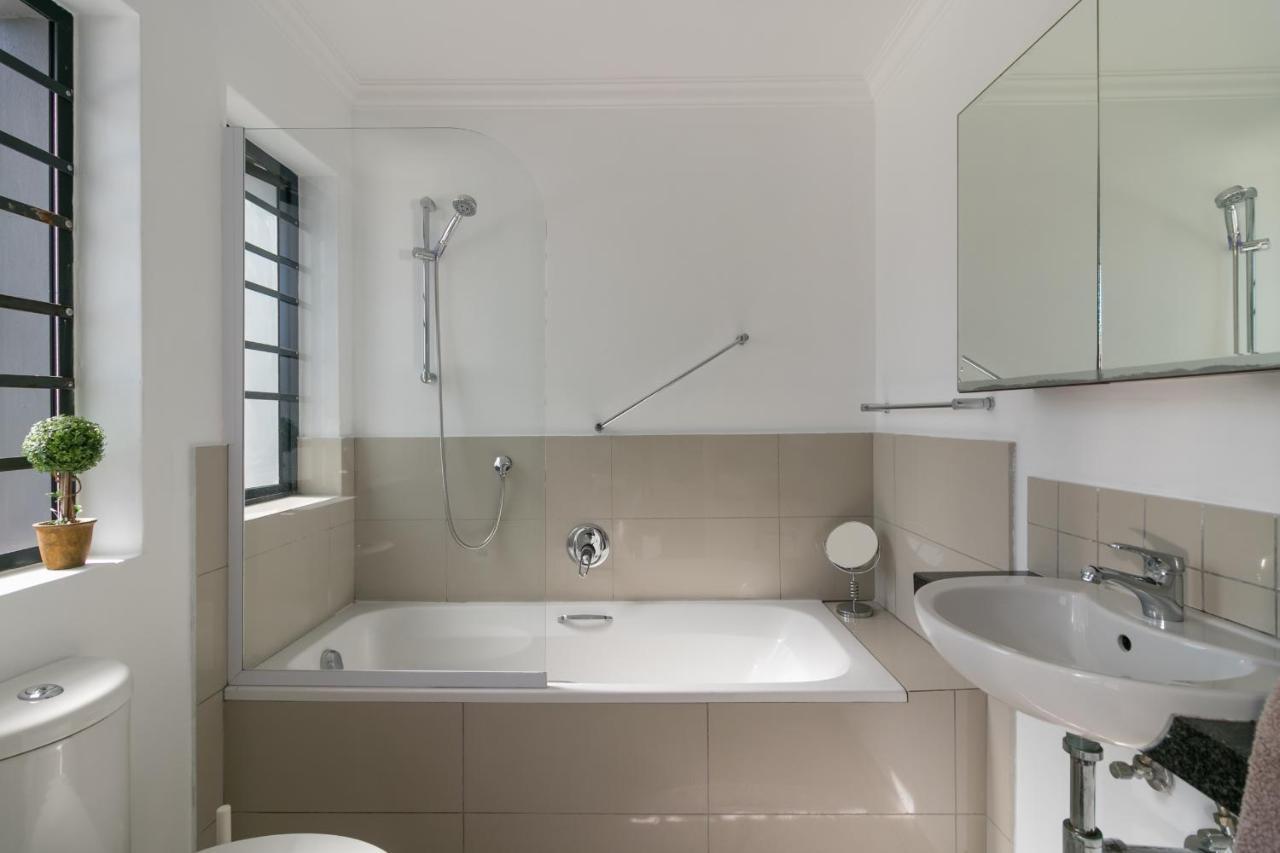Blue Moon Apartments Найсне Экстерьер фото